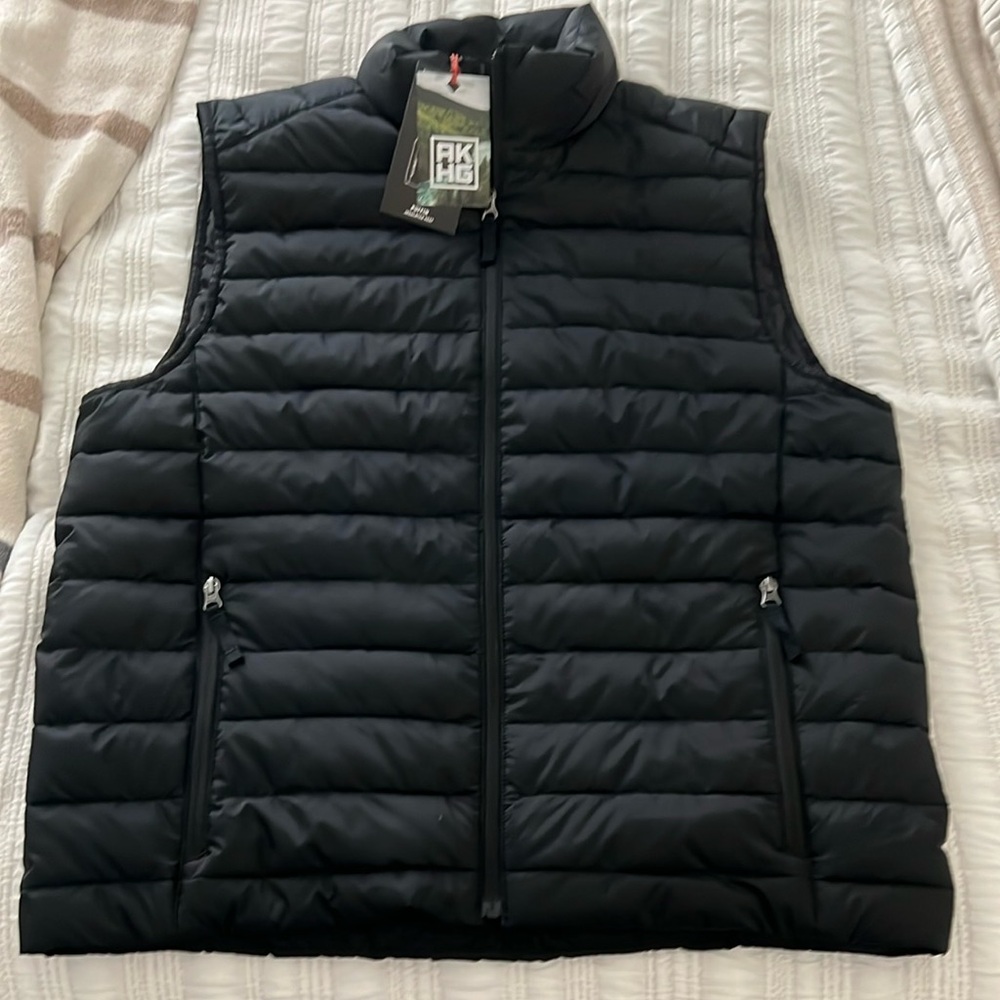 Men's Duluth Black Puffer Vest-NWT - Picture 9 of 9